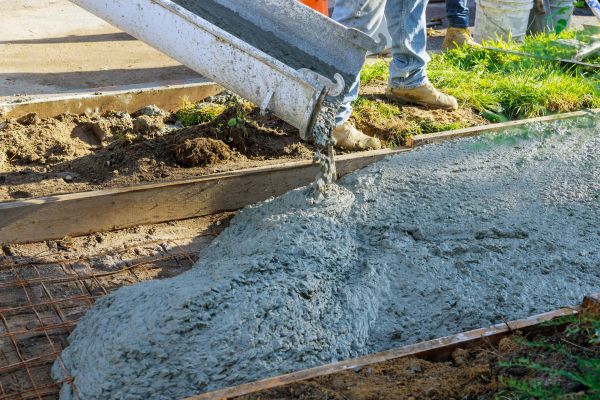 Cost of Driveway Concrete Pouring in Greeley