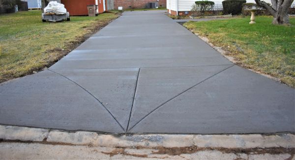 Cost of Apron Pouring in Greeley